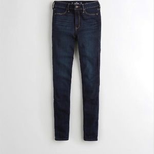 NWOT hollister crop jeans